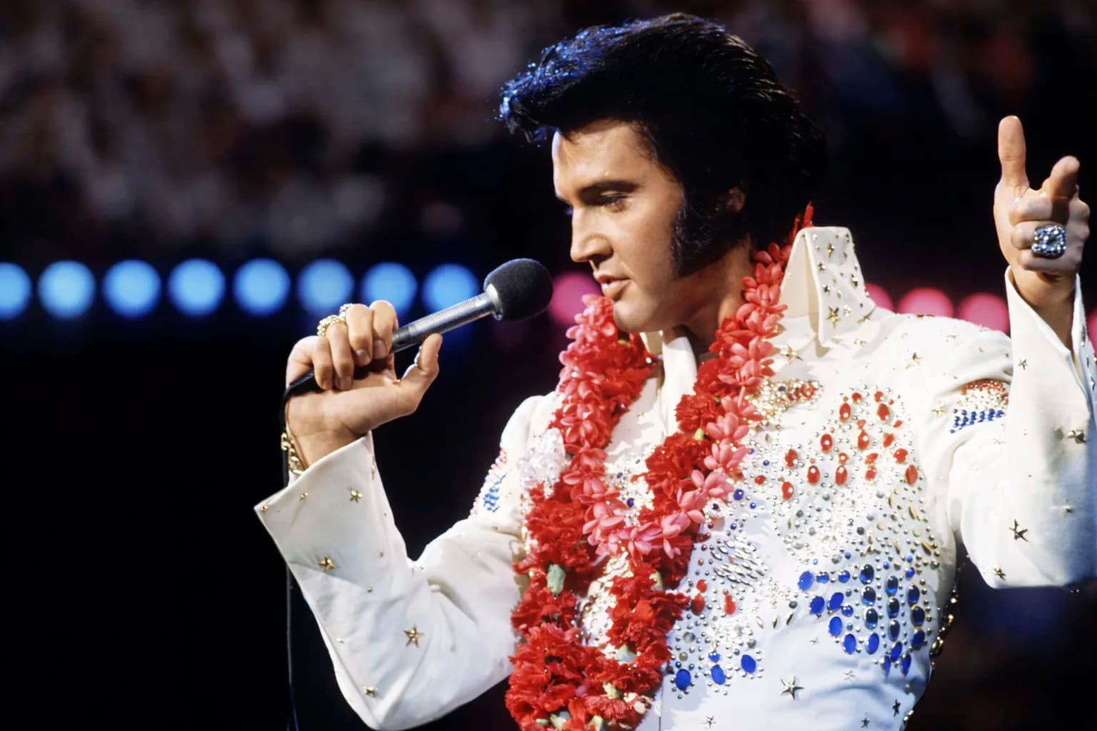 ELVIS NUNCA MORREU!